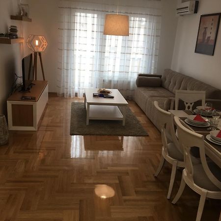 Apartment Triton Белград Екстериор снимка