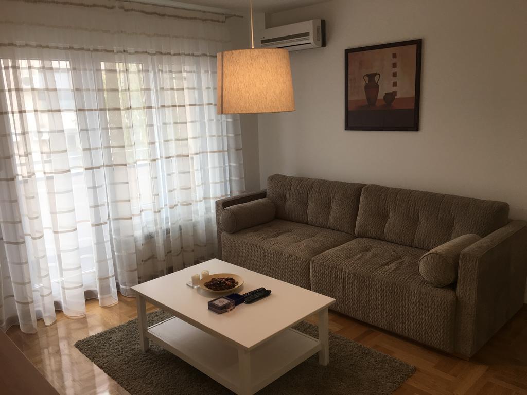 Apartment Triton Белград Екстериор снимка